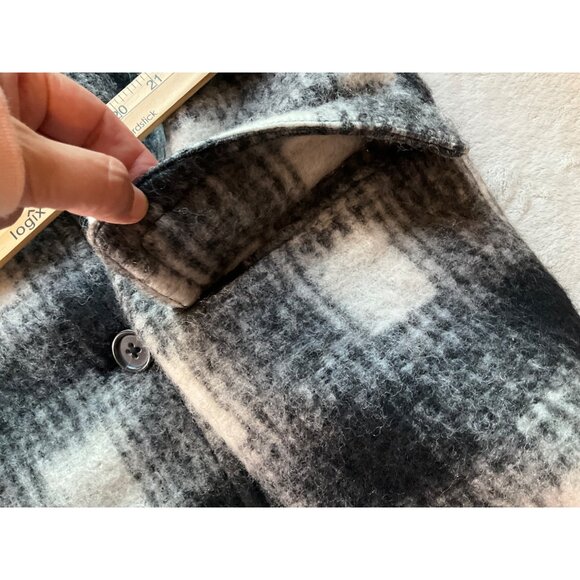 Banana Republic Womens Large P Coat Italian Wool Blend Plaid Check Double Breast - Picture 9 of 15